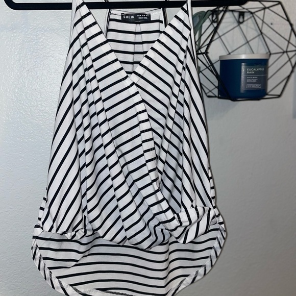 White and black striped tank top from SHEIN size medium - Picture 2 of 4